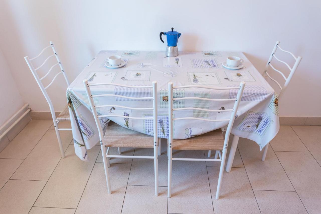 Lussino Accommodation Mali Lošinj Buitenkant foto